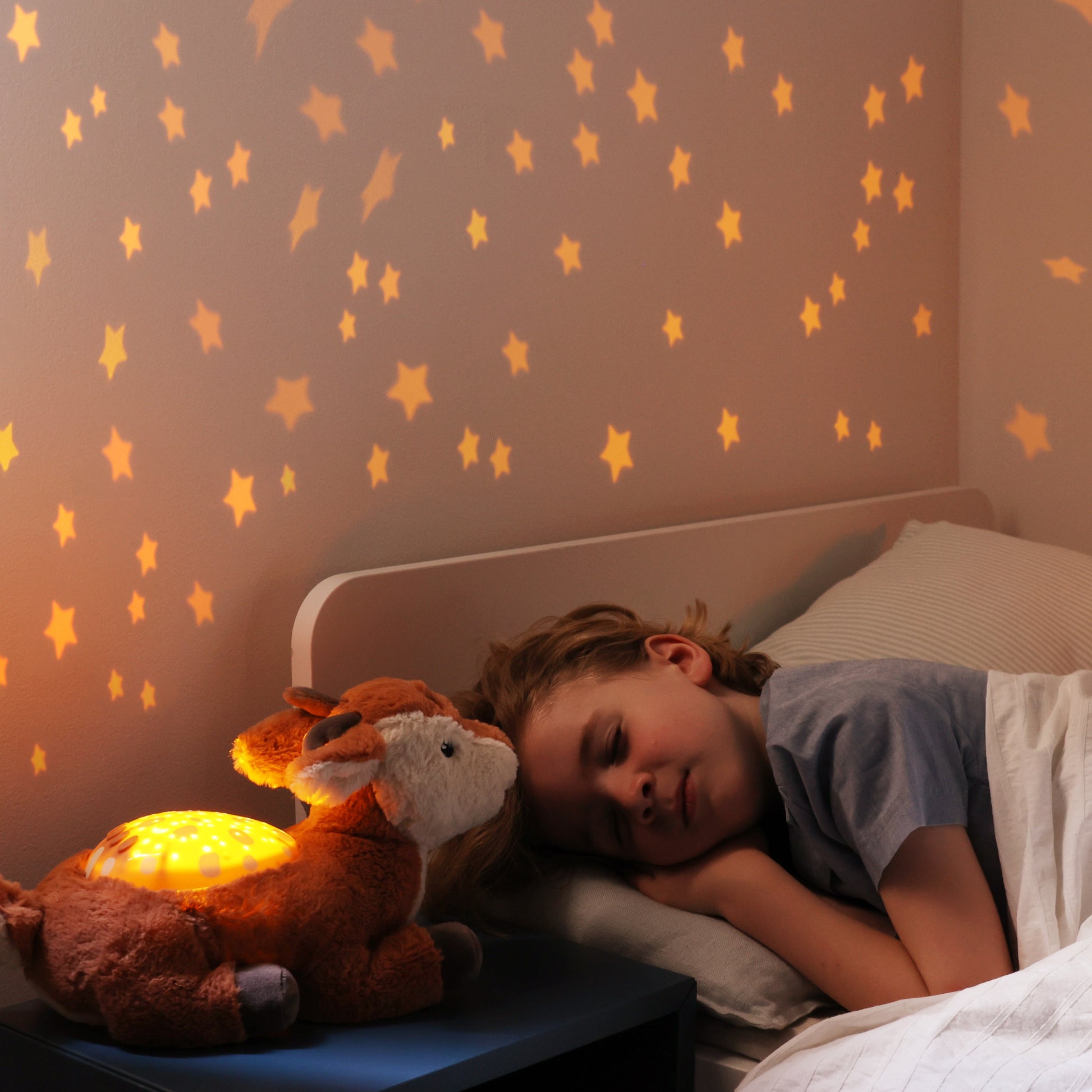 Twilight Buddies | Fawn Projecting Night Light