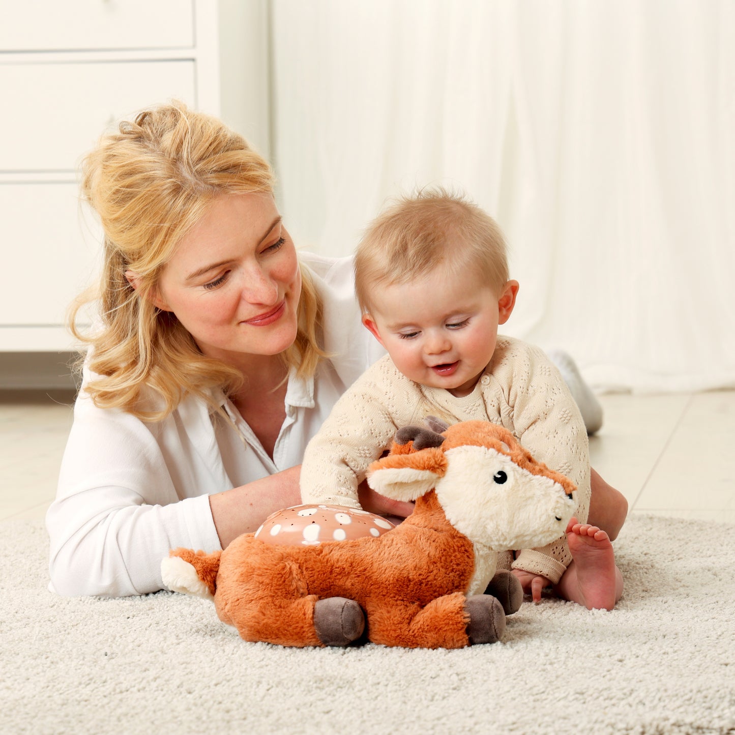 Twilight Buddies | Fawn Projecting Night Light