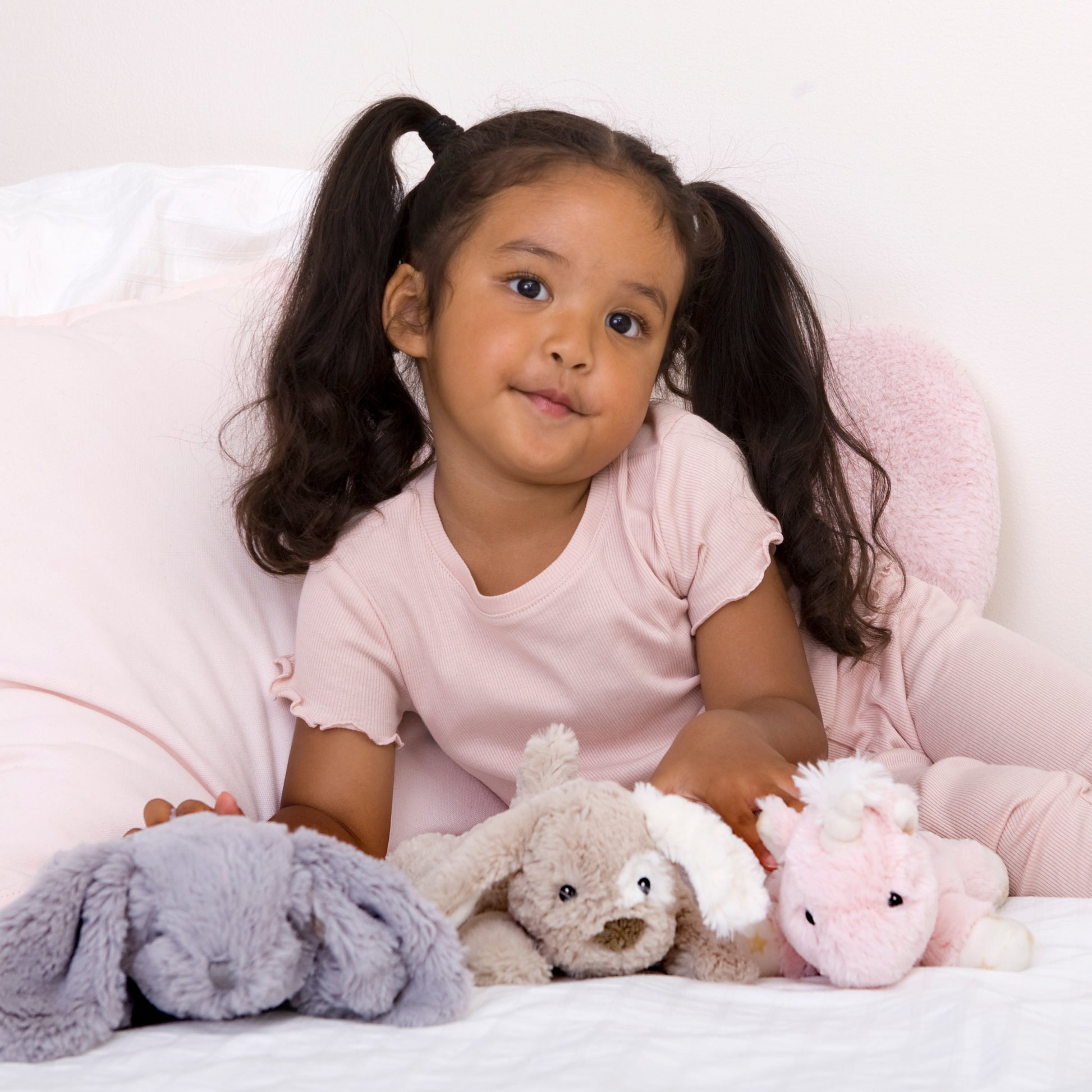 Dream Buddies | Ella Unicorn  Projecting Night Light