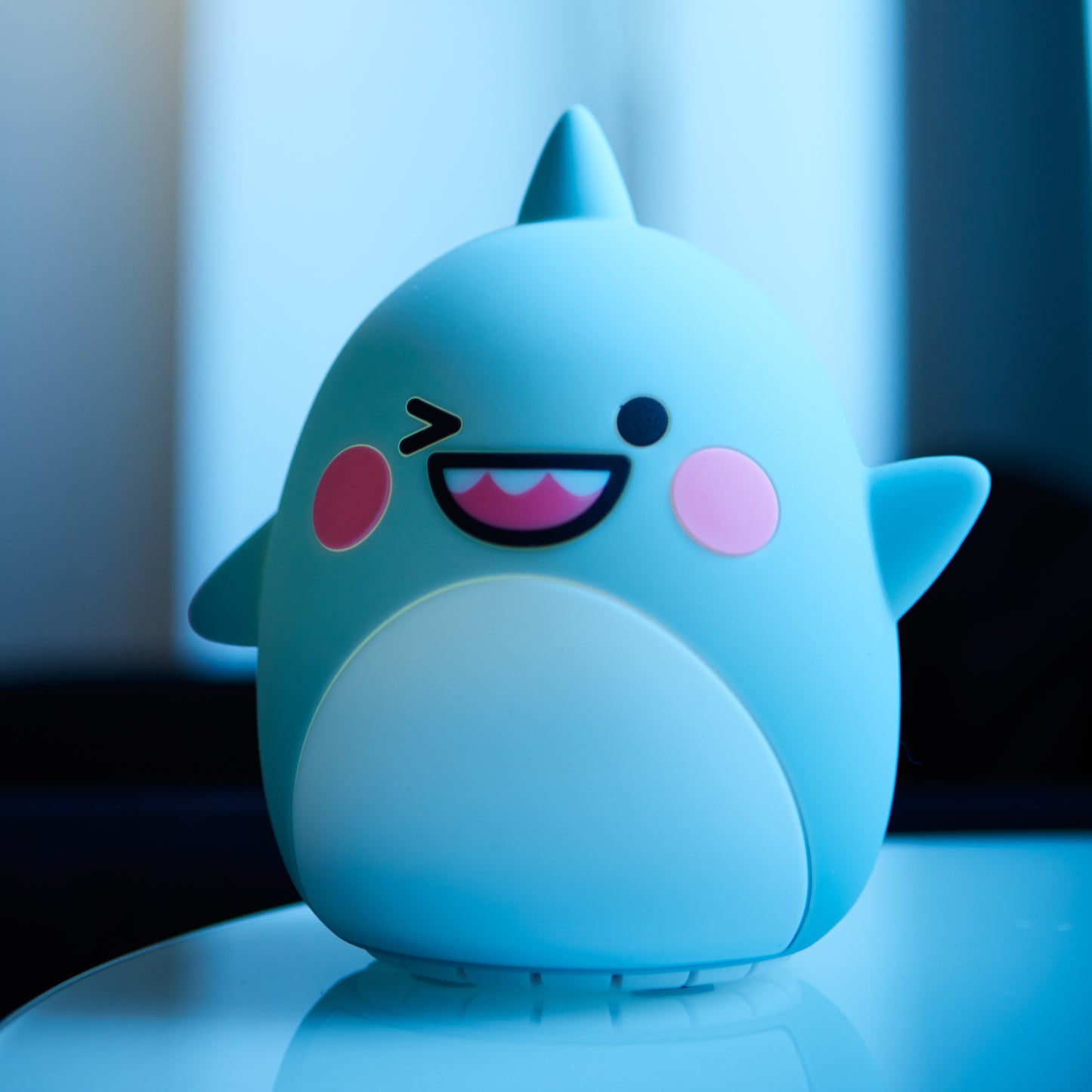 Lumi'noizies | Winky The Shark | Bluetooth Night Light