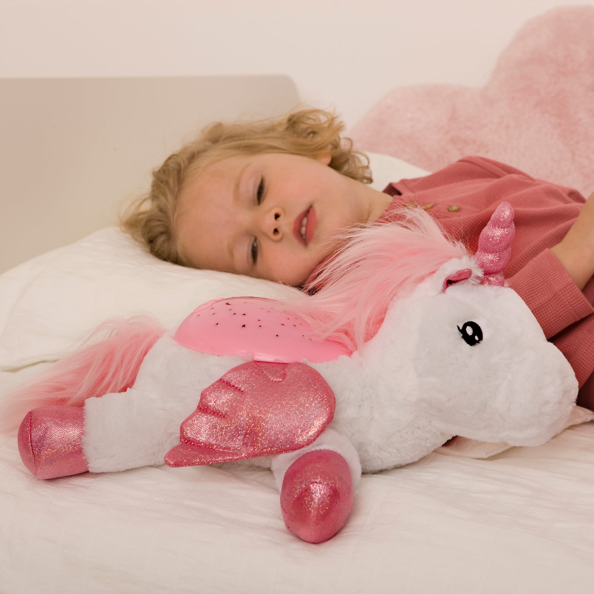 Twilight Buddies | Winged Unicorn Projecting Night Light