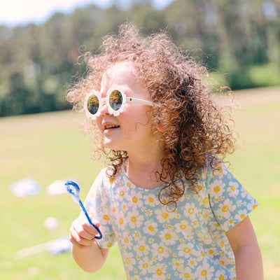 Non-polarized Flower Sunglasses | Mirrored "The Daisy"