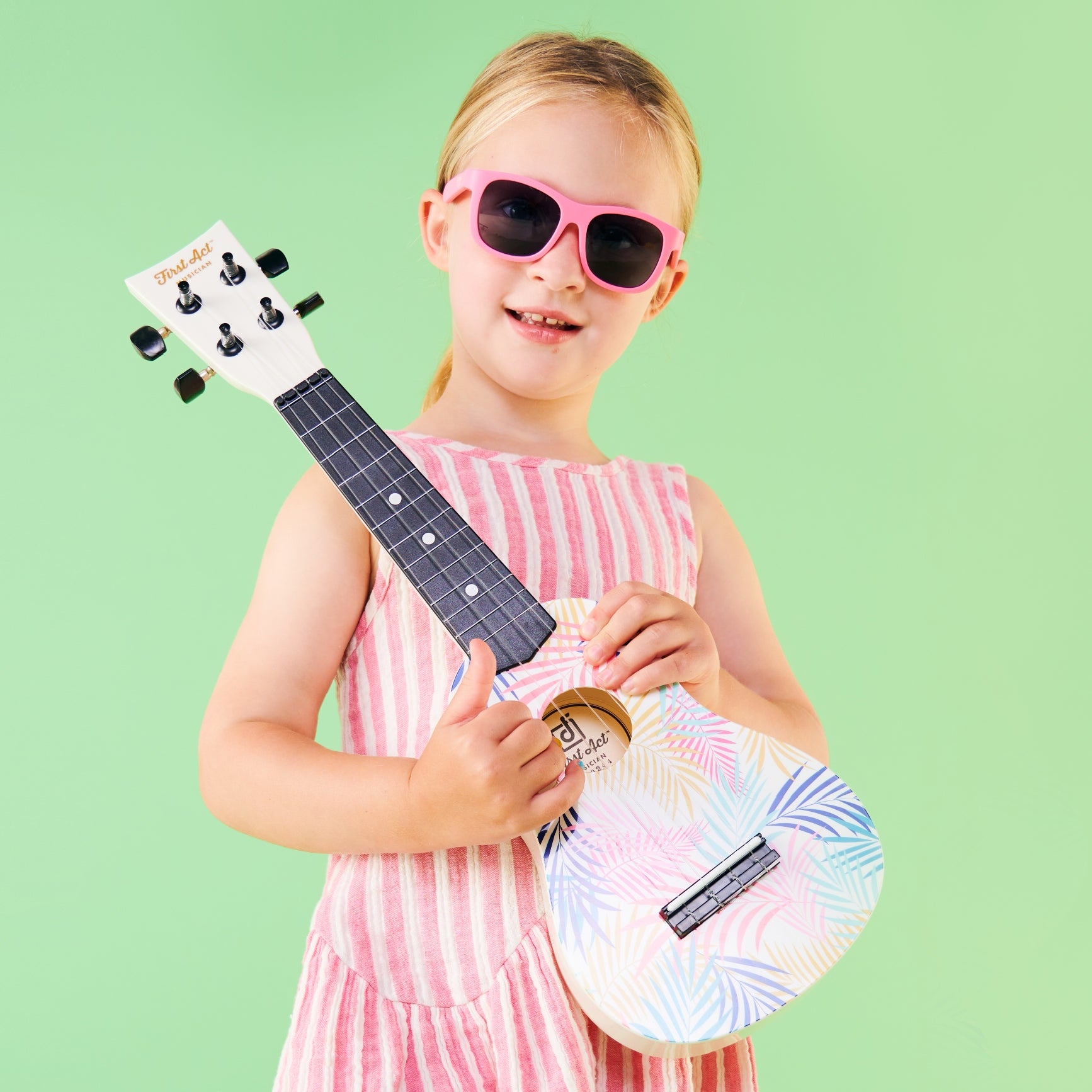 Non-Polarized Navigator Sunglasses | Think Pink