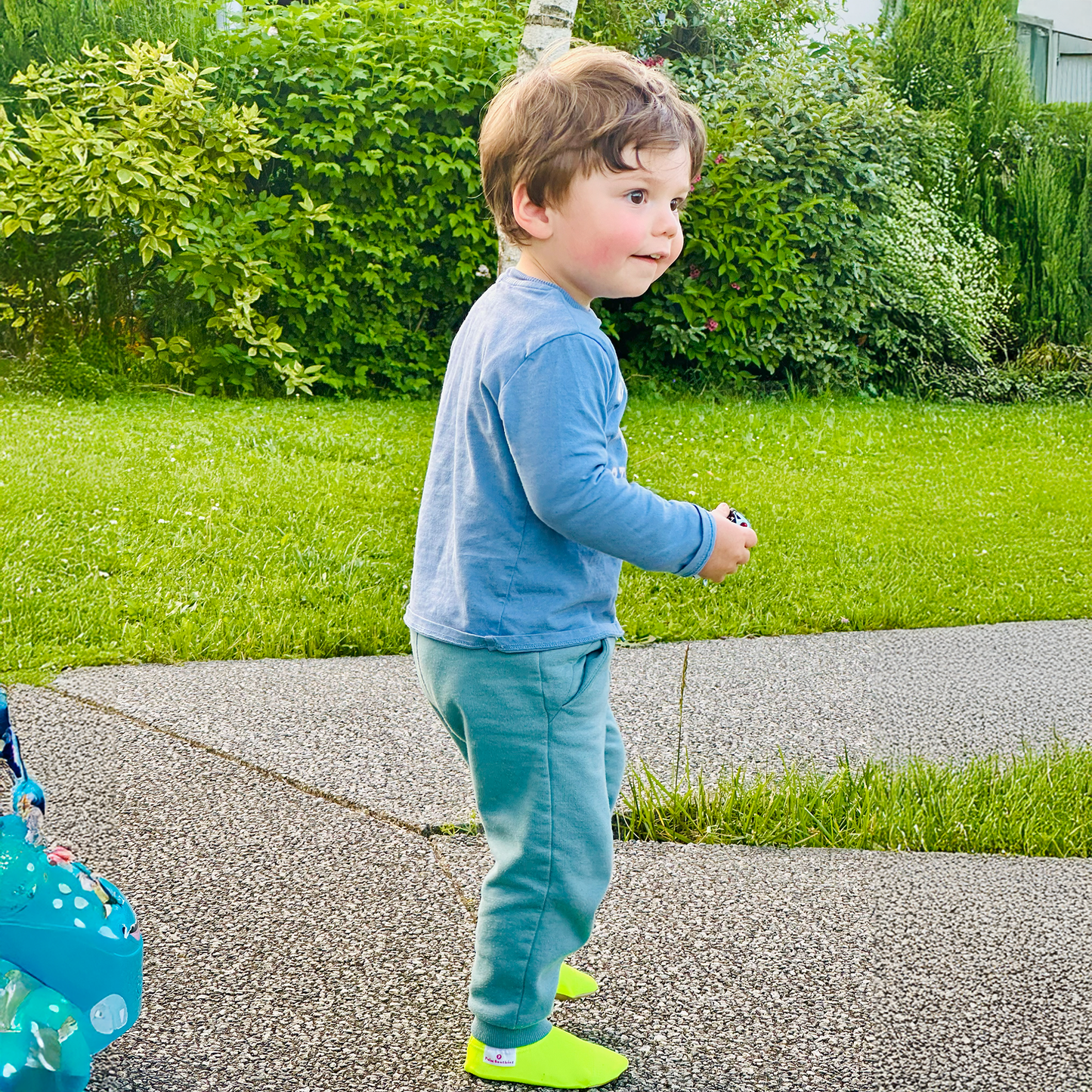 Palm Beachies Water Shoes | Essential Solids