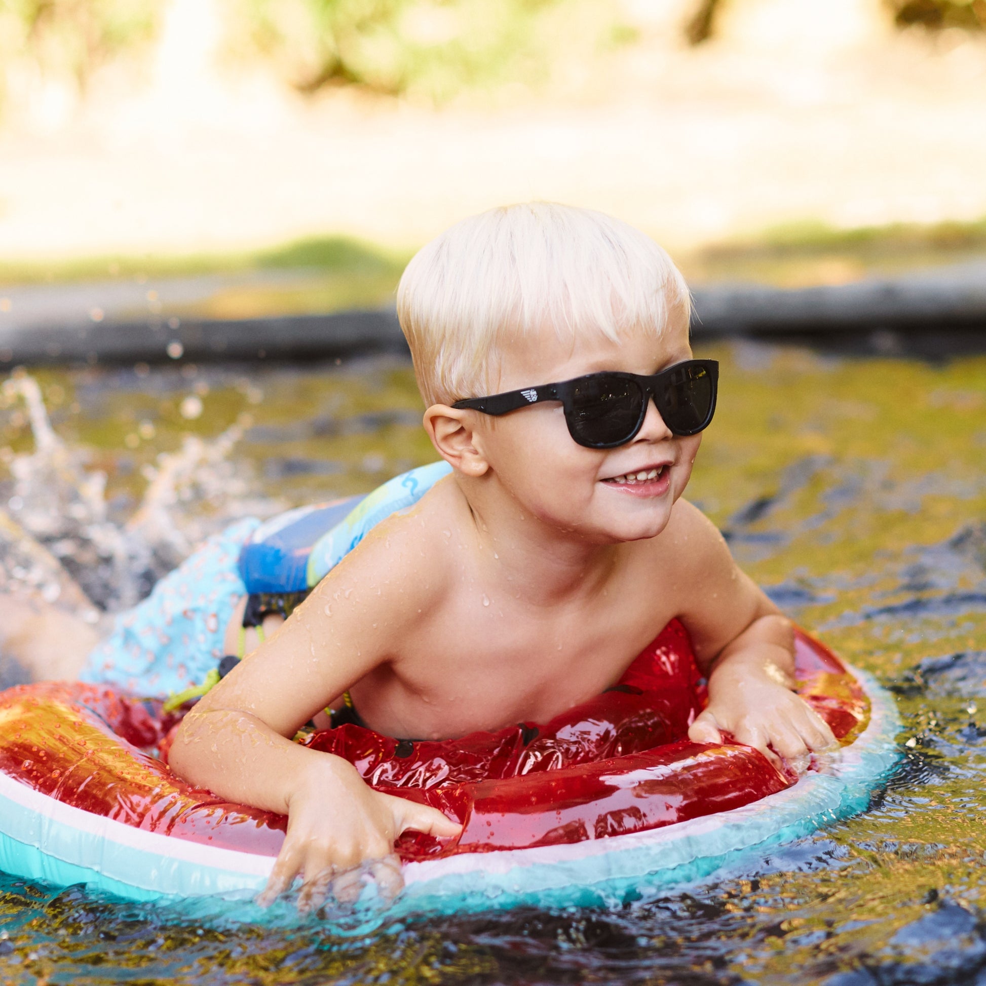 Non-Polarized Navigator Sunglasses | Black Ops