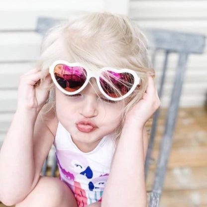 Non-Polarized Mirrored Heart Sunglasses | The Sweetheart